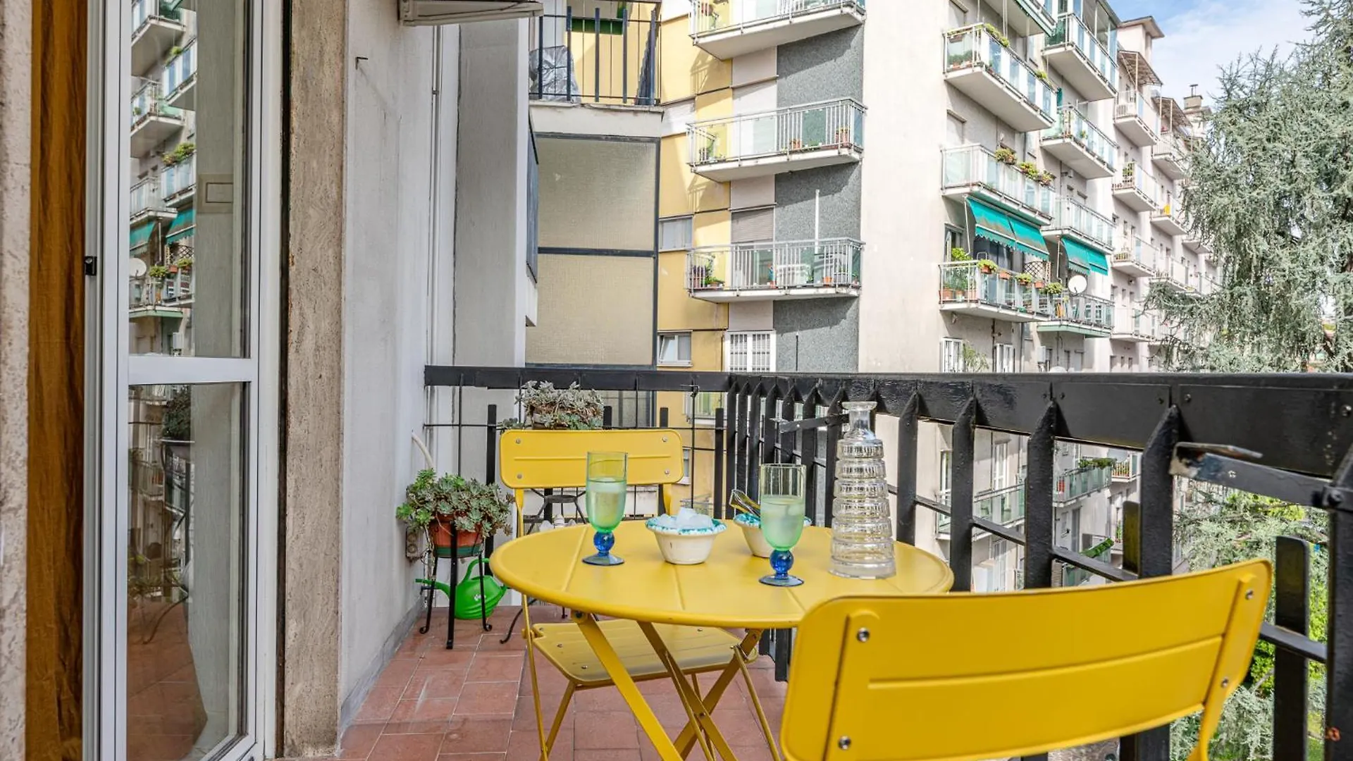 Funky House Next To The Airport! Apartment Milan
